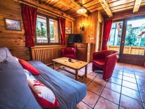 Appartement rénové dans chalet savoyard - proche des pistes, balcon, animaux admis - FR-1-502-355